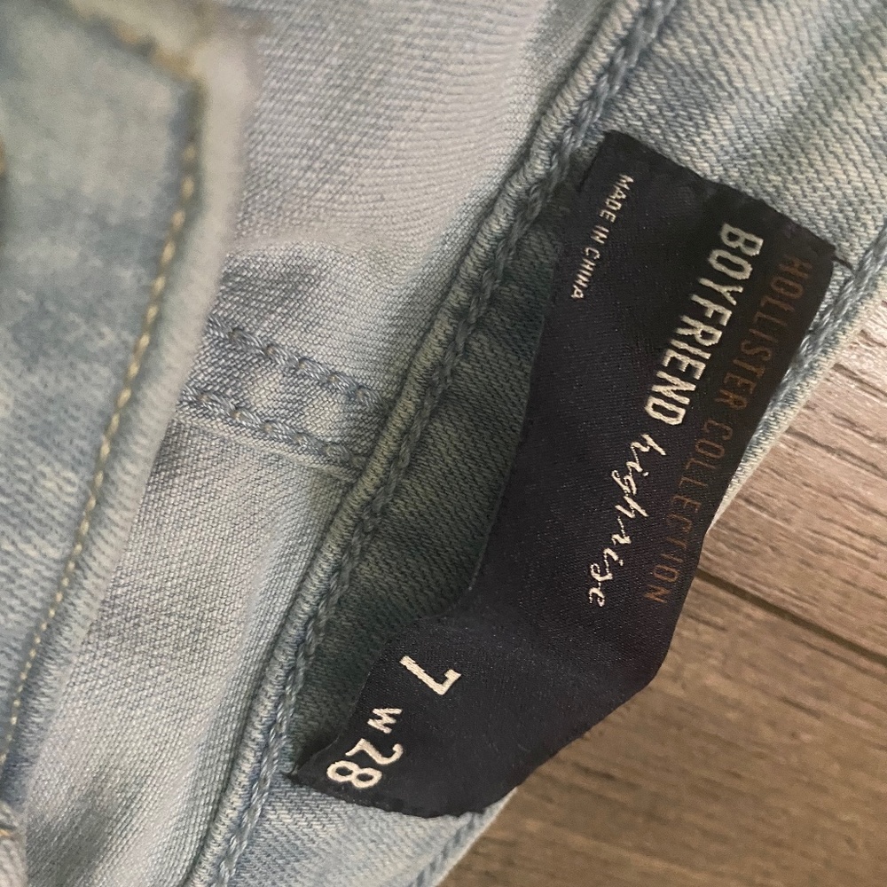 Size 7 boyfriend jeans
